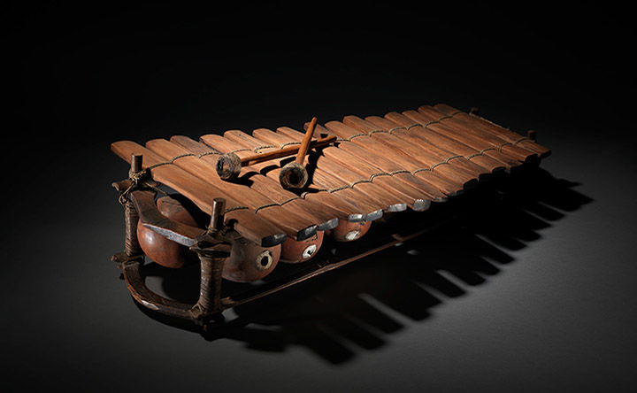 Bala, or wooden xylophone